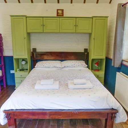 Bramble Cottage Whiteparish ภายนอก รูปภาพ